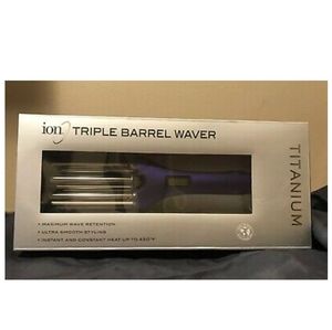 Ion Titanium Triple Barrel Waver